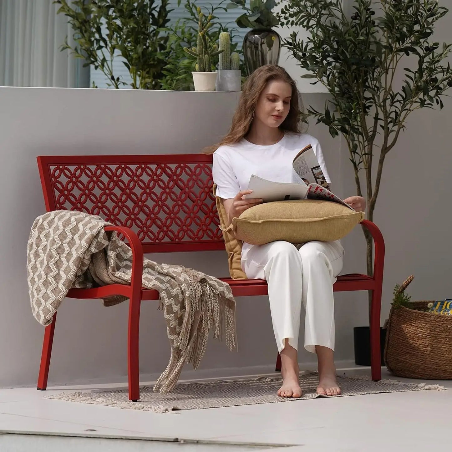 ✅ Outdoor Garden Bench – Powder-Coated Steel Frame with Armrests